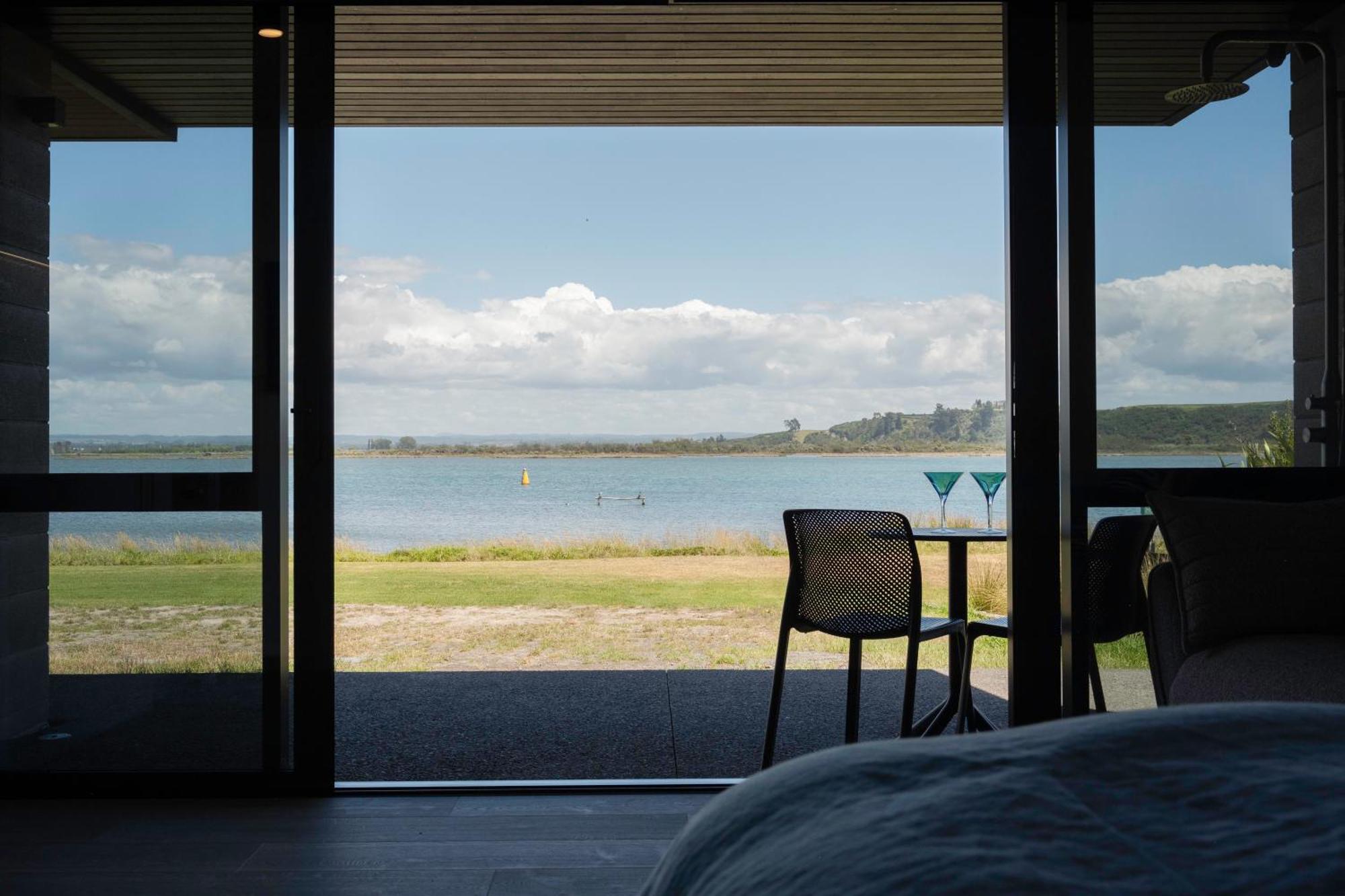Pukehina Estuary Sunset Views Townhouse & Studio Dış mekan fotoğraf